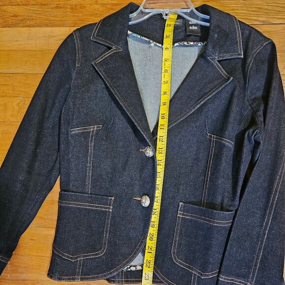 Woman's Nicole Miller Dark Wash utilitarian minimalist structured denim jacket - Picture 9 of 12